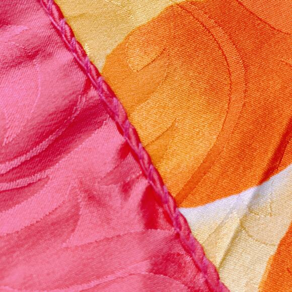 VTG 100% Pure Silk Reine Seide Scarf Tropical Floral Jacquard Pink Orange Square - Picture 9 of 10